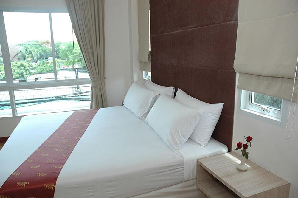 Calypzo 2 Ratchada 20 Hotel กรุงเทพมหานคร ภายนอก รูปภาพ